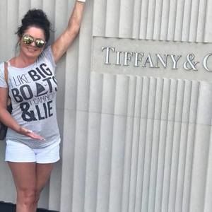 Meet your Posher, Tiffany